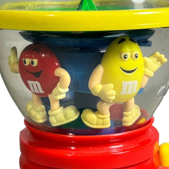 M&Ms - Fun Machine Candy Dispenser - Red and Yellow M&M - Picture 2 of 6
